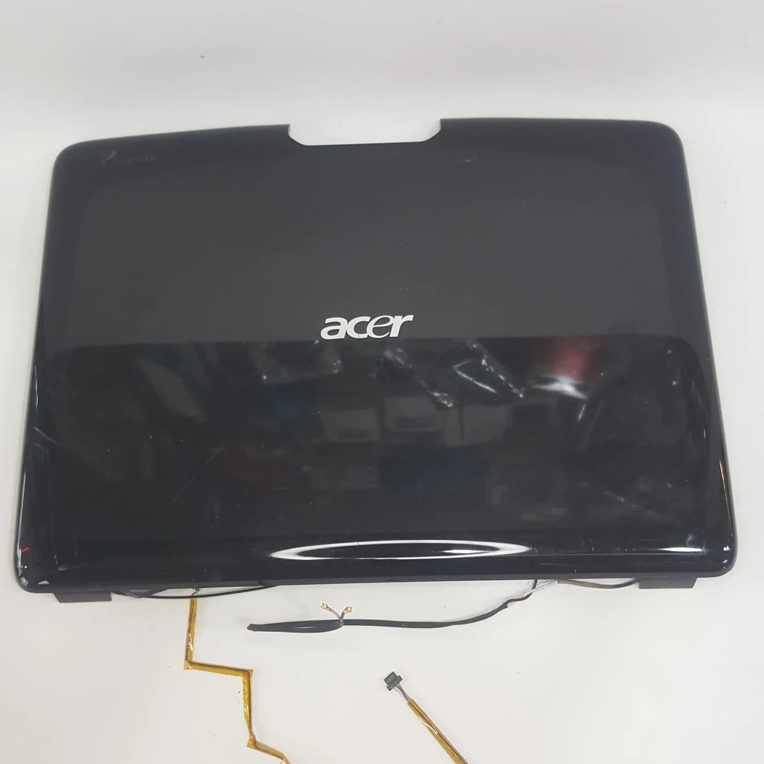 Acer Aspire 5920 ve 5920G serileri için LCD arka kapak (back cover)