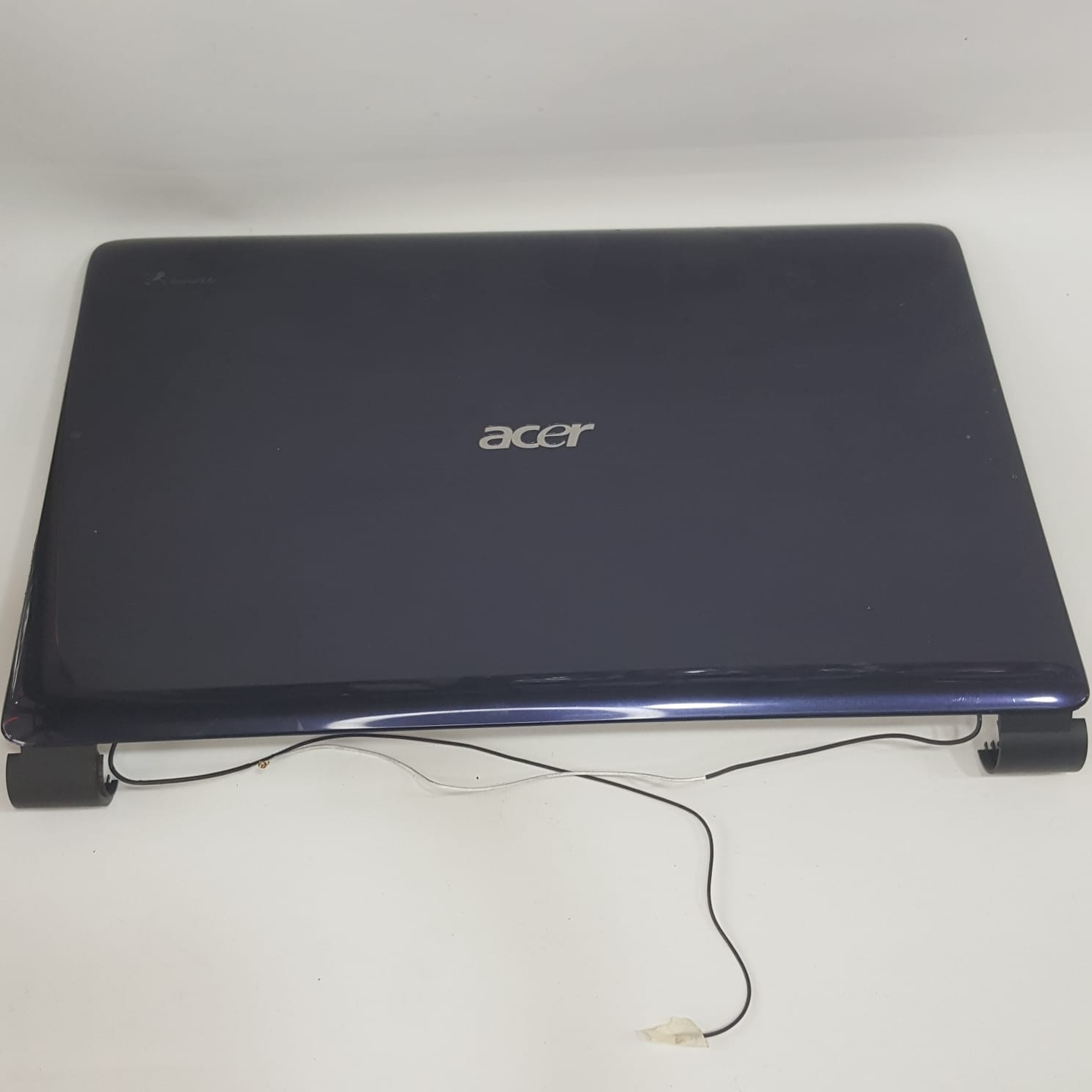 Acer Aspire 7535, 7535G ve 7235 (MS2262) modelleri 17.3 inç LCD arka kapak (top cover)