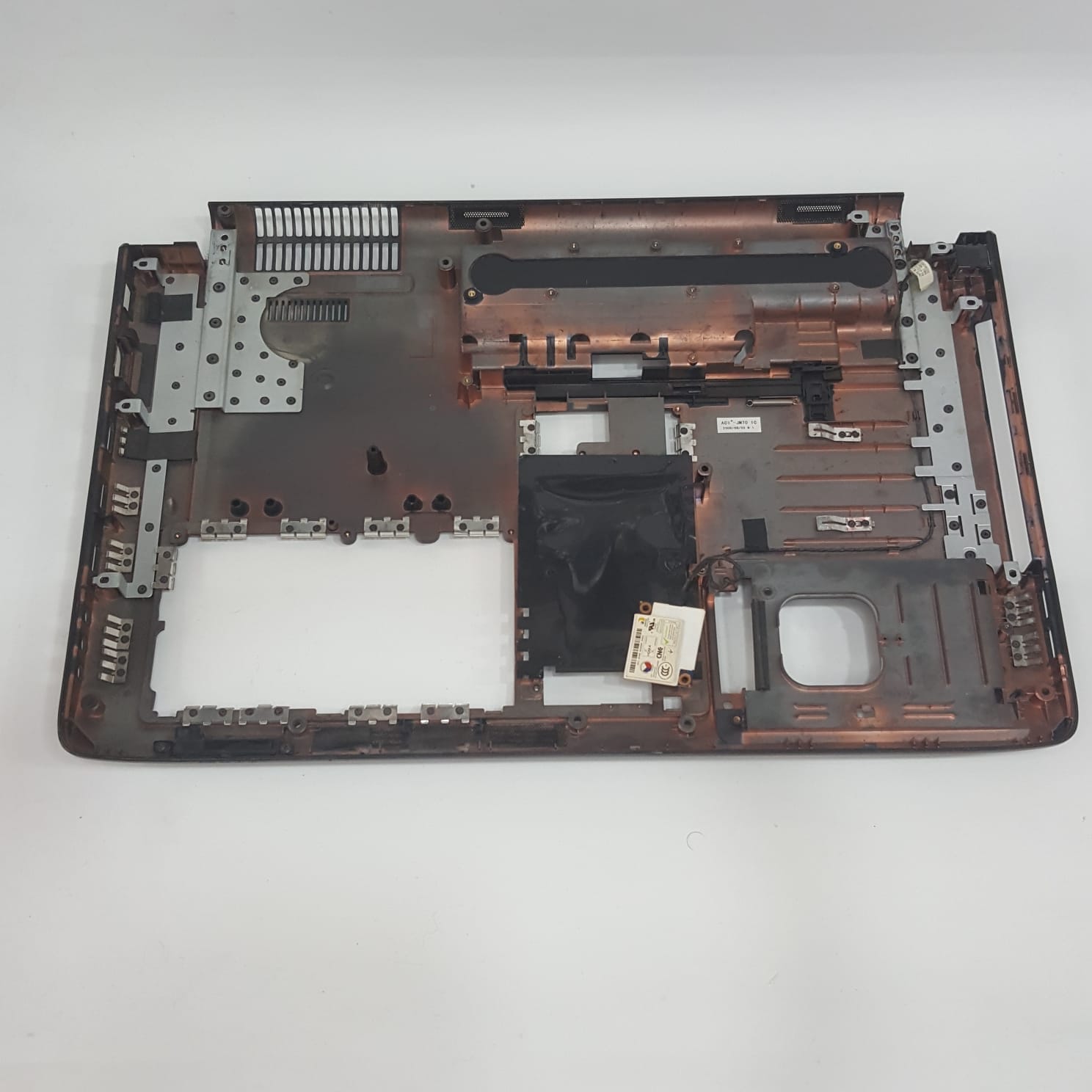Acer Aspire 7535, 7535G ve 7235 (Kasa Kodu: MS2262) modelleri için alt kasa (bottom case), 17.3 inç
