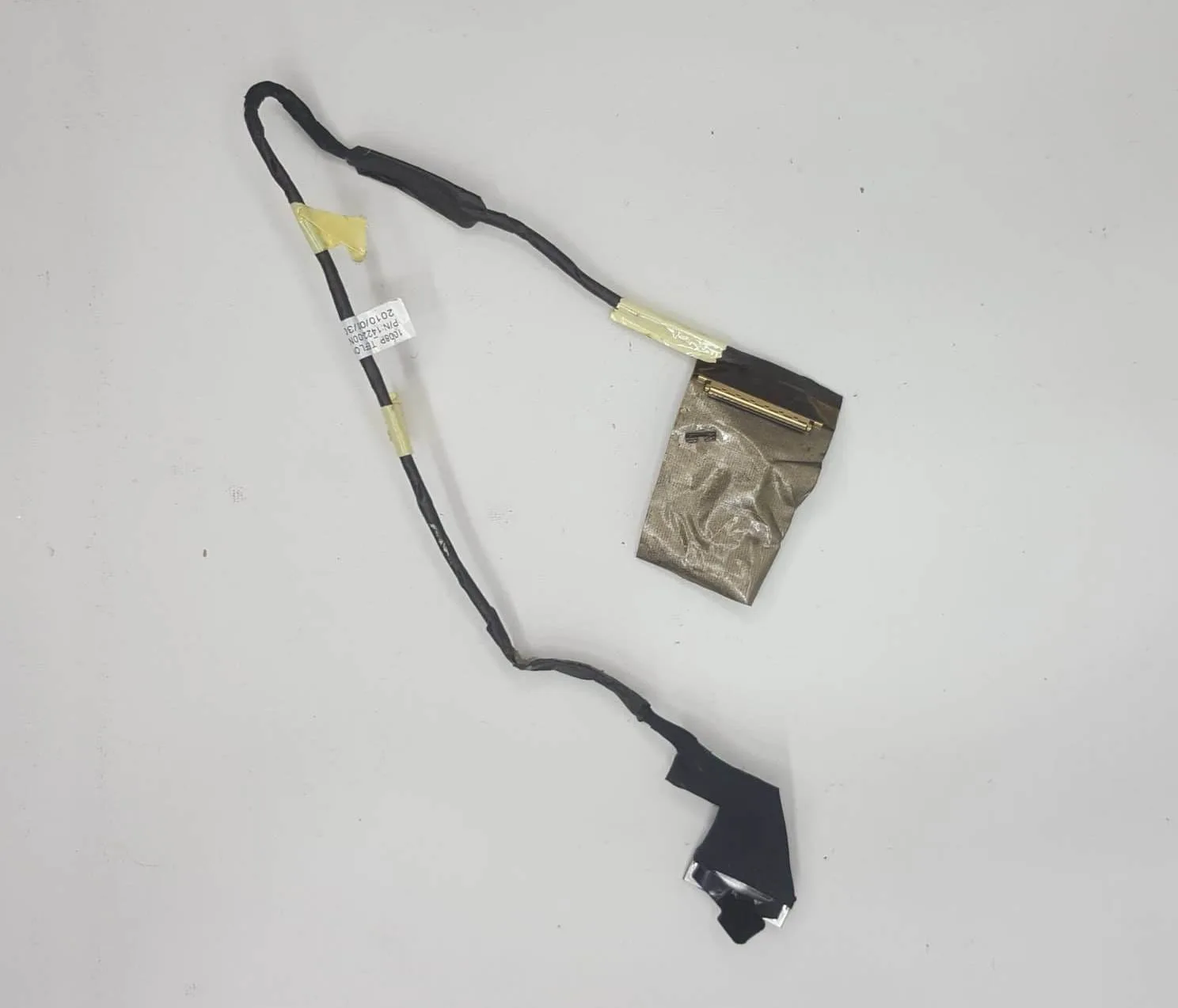 Asus Eee PC 1008P ve 1008HA modelleri için LCD flex kablosu (data kablosu)