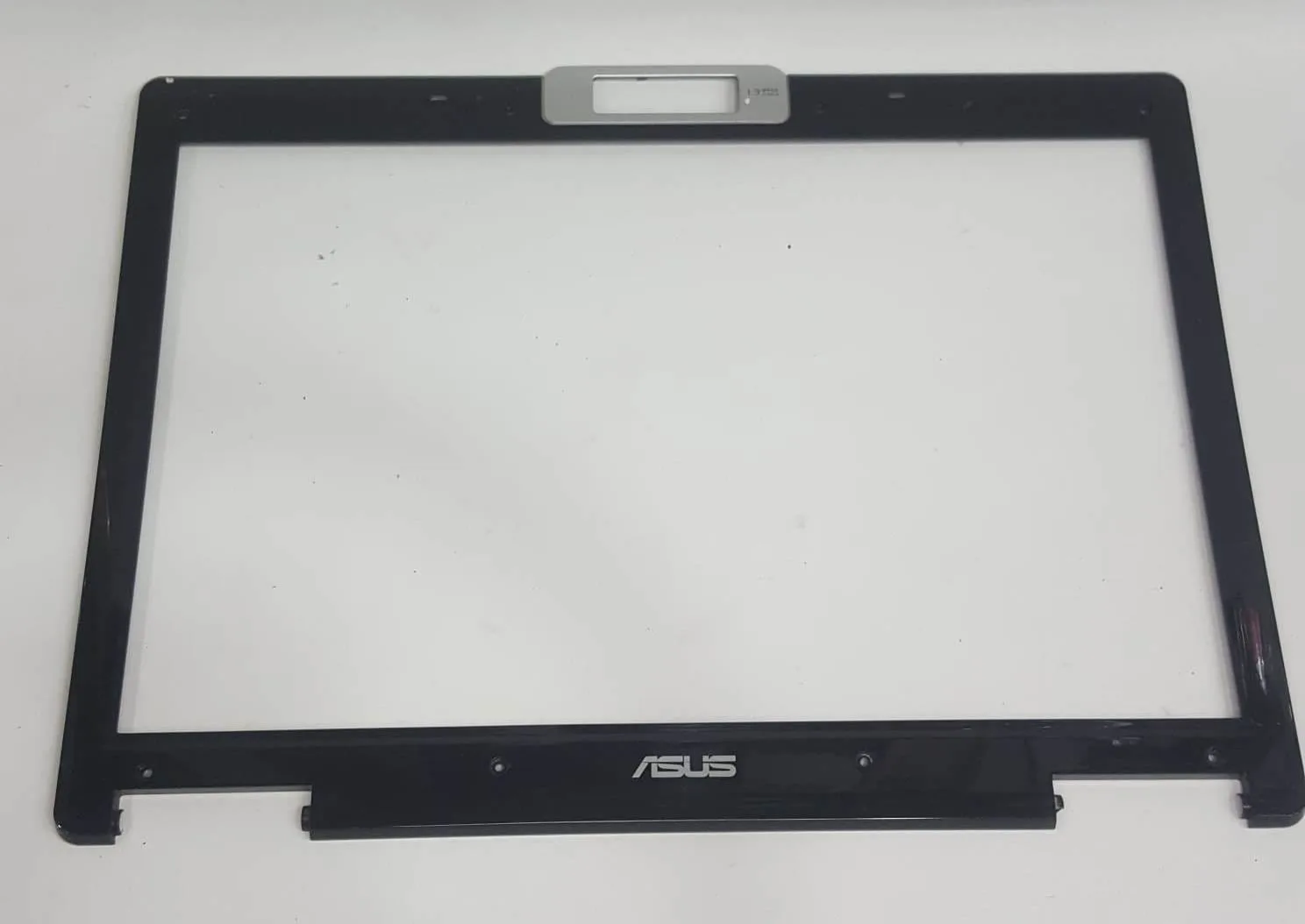 Asus M51V (M51, M51Se, M51Va, M51Vr) serisi ile uyumlu LCD Ön Çerçeve (LCD Bezel)