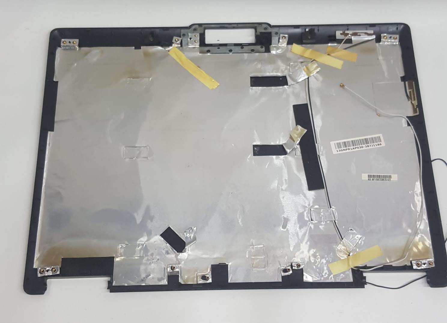 Asus M51V M51S, M51E, M51T serisi için LCD ekran arka kapağı (LCD Cover)-1 Asus M51V M51S, M51E, M51T serisi için LCD ekran arka kapağı (LCD Cover)-1