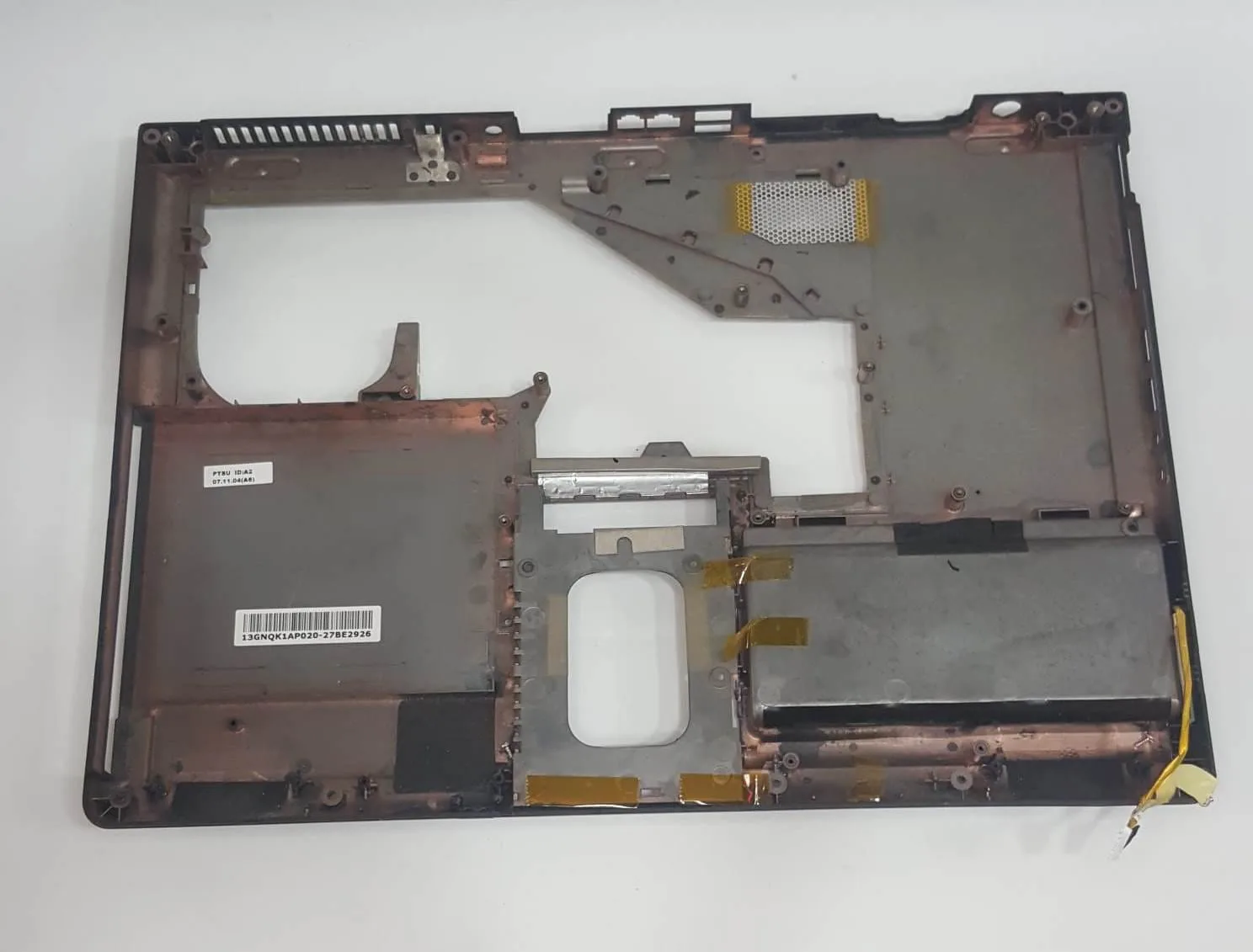 Asus X51R (X51, X51L, X51RL) serisi ile uyumlu Alt Kasa (Bottom Case / D Shell)