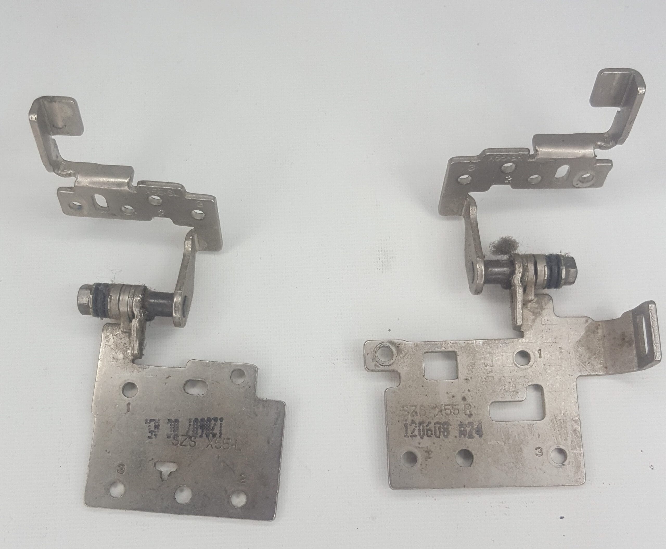 Asus X55, X55A, X55C ve X55U serileri için menteşe takımı (hinge set)