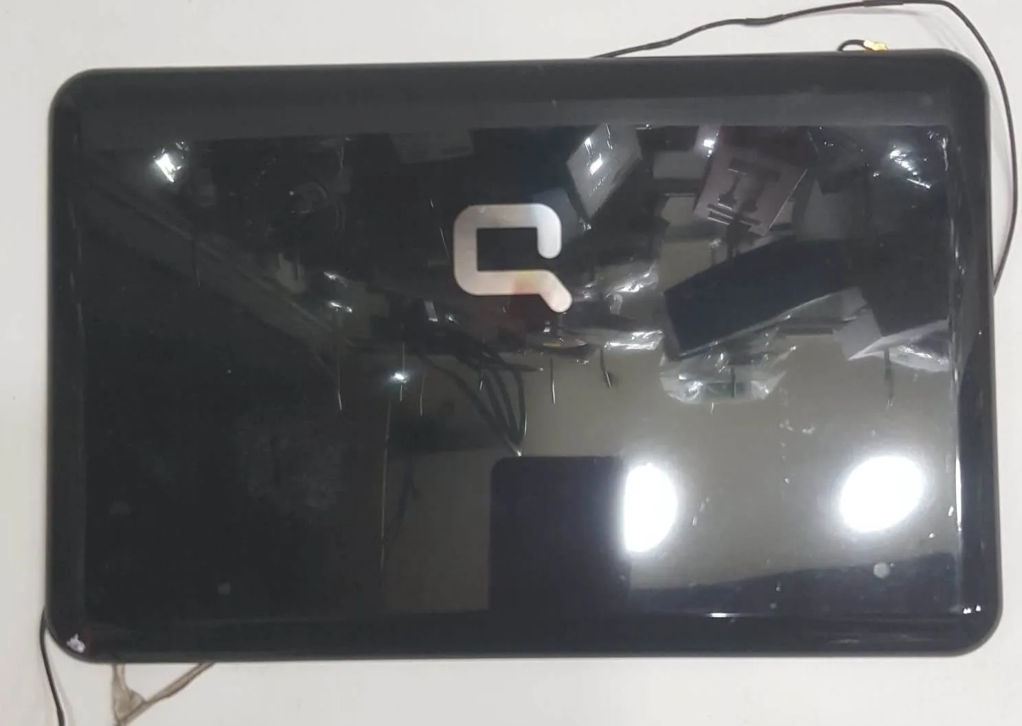 Compaq Mini 700, 701et ve 731et modellerinin LCD Back Cover (A kapak / ekran arka kasası)