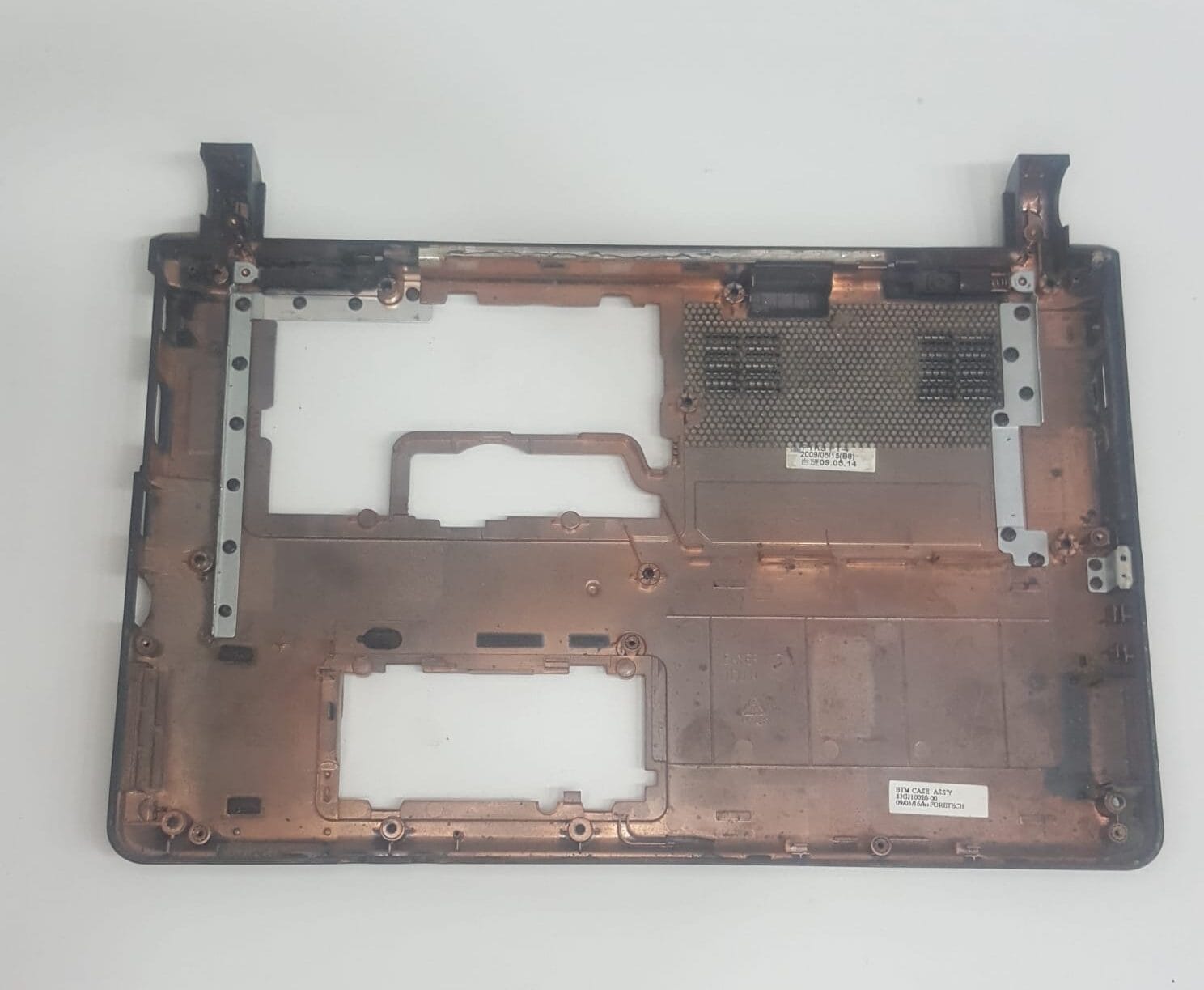 Crea Minic J100 ve J10IL1 netbook modelleri için alt kasa (base cover)