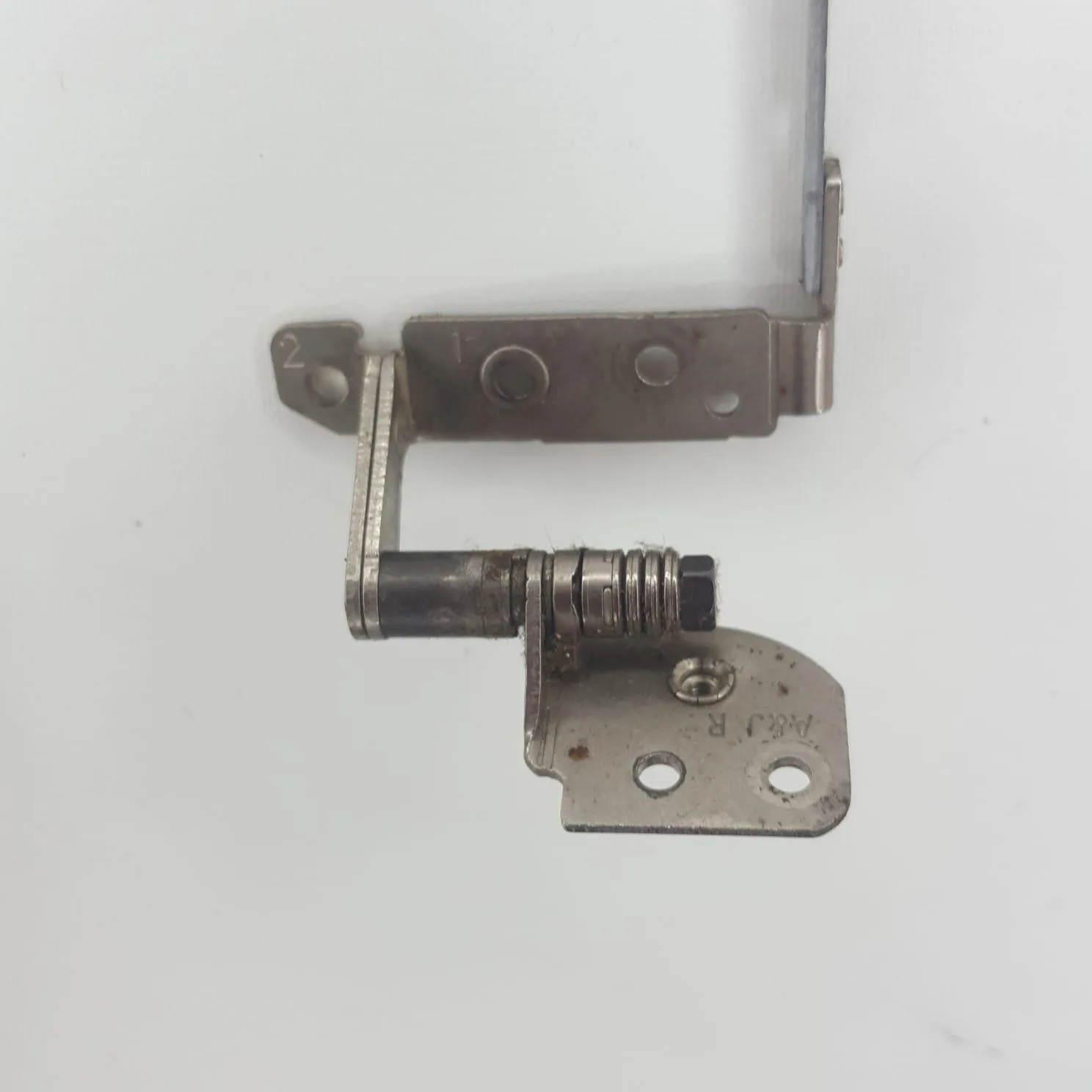 Dell Vostro 1015 (PP37L) modelleri için Menteşe Takımı (Lcd Hinges)