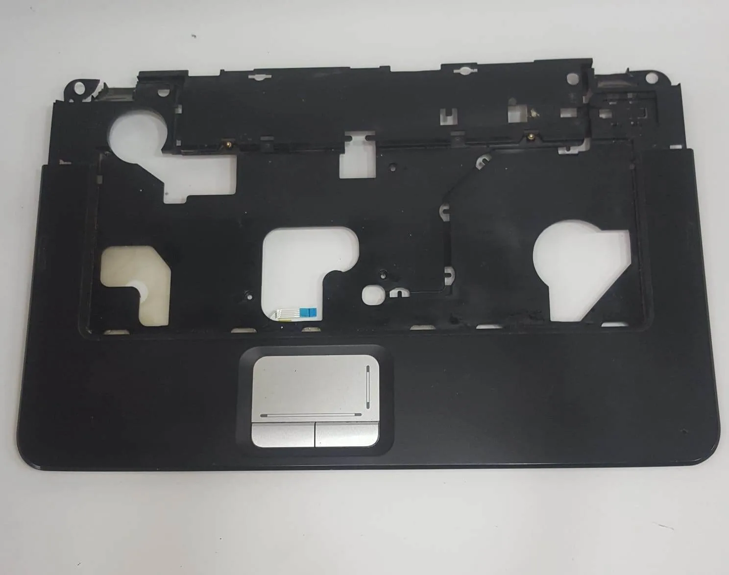 Dell Vostro 1015 (PP37L) modelleri için Üst Kasa (Klavye Kasası / Palmrest)
