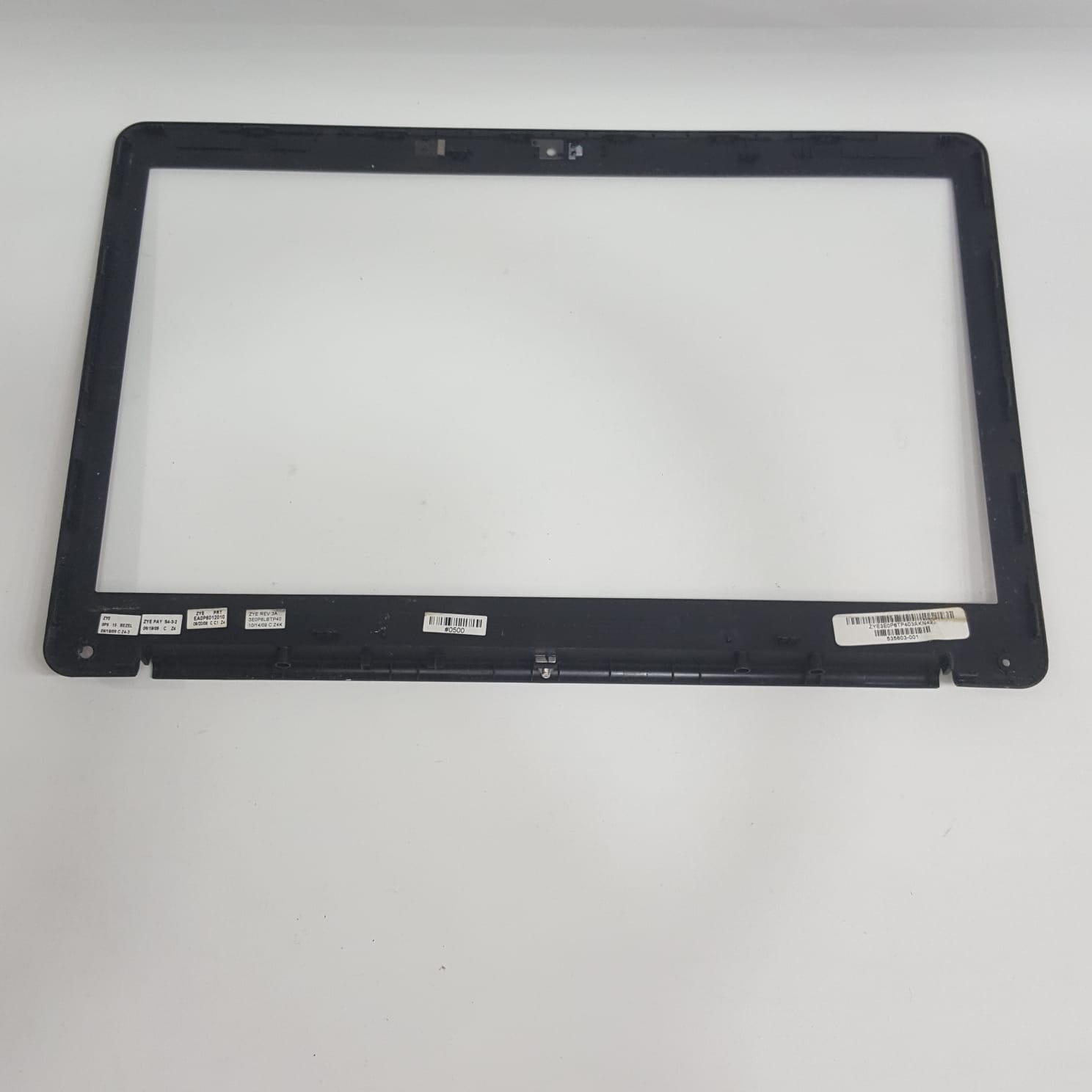 HP Compaq Presario CQ61 LCD ön çerçeve 3 HP Compaq Presario CQ61 LCD ön çerçeve 3