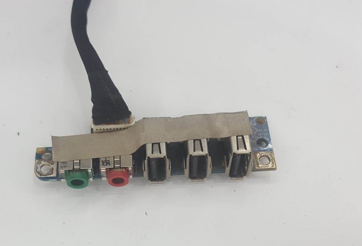 Lenovo 3000 N200-0769 modelinin USB ve kulaklık çıkışı (ses kartı/board)