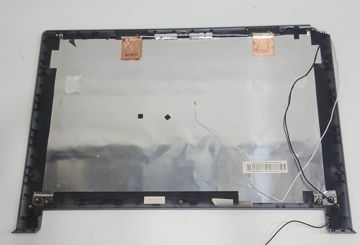 Lenovo FLEX 2-14 20404 Lcd Ekran Arka Kapak kusurlu2 Lenovo FLEX 2-14 20404 Lcd Ekran Arka Kapak kusurlu2