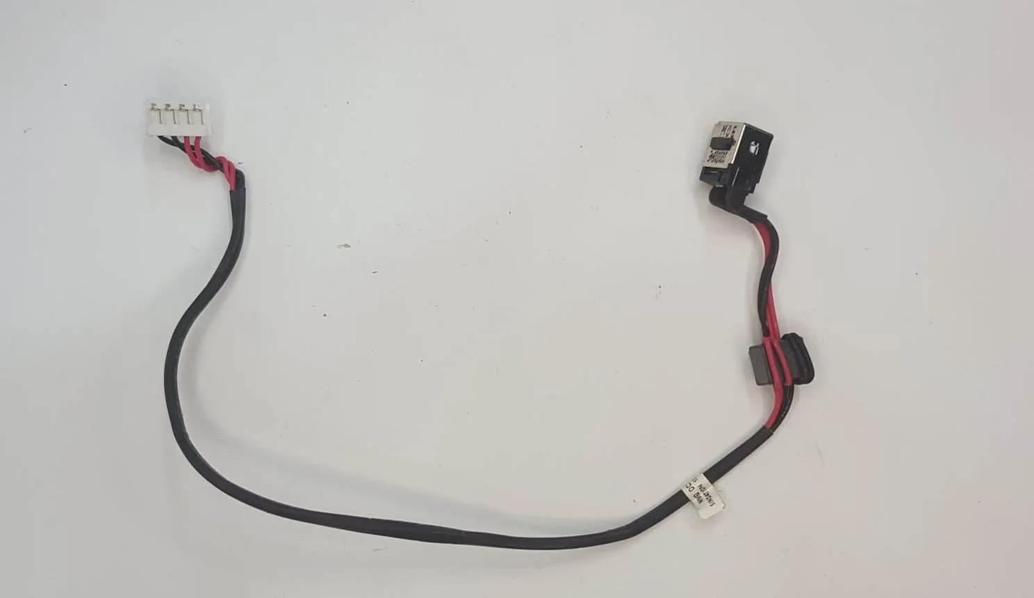 Lenovo IdeaPad G560, G565, G560e ve G565e (0679 ve 4365 model serileri) cihazları için DC Jack (şarj soketi)