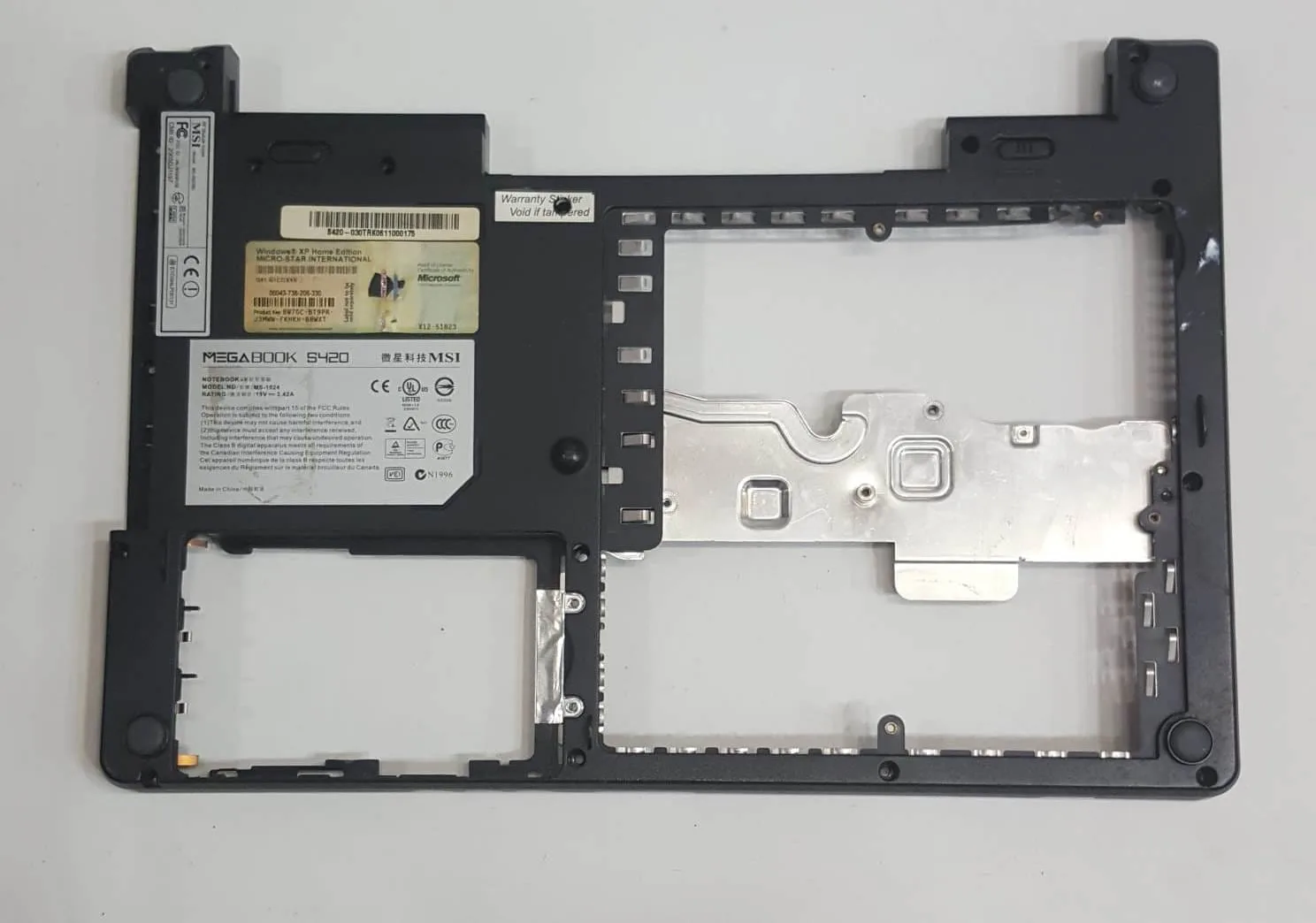 MSI Megabook S420 (MS-1024) S420, S425, S430, S450 ve VR330 modelleri  için alt kasa (Bottom Case)