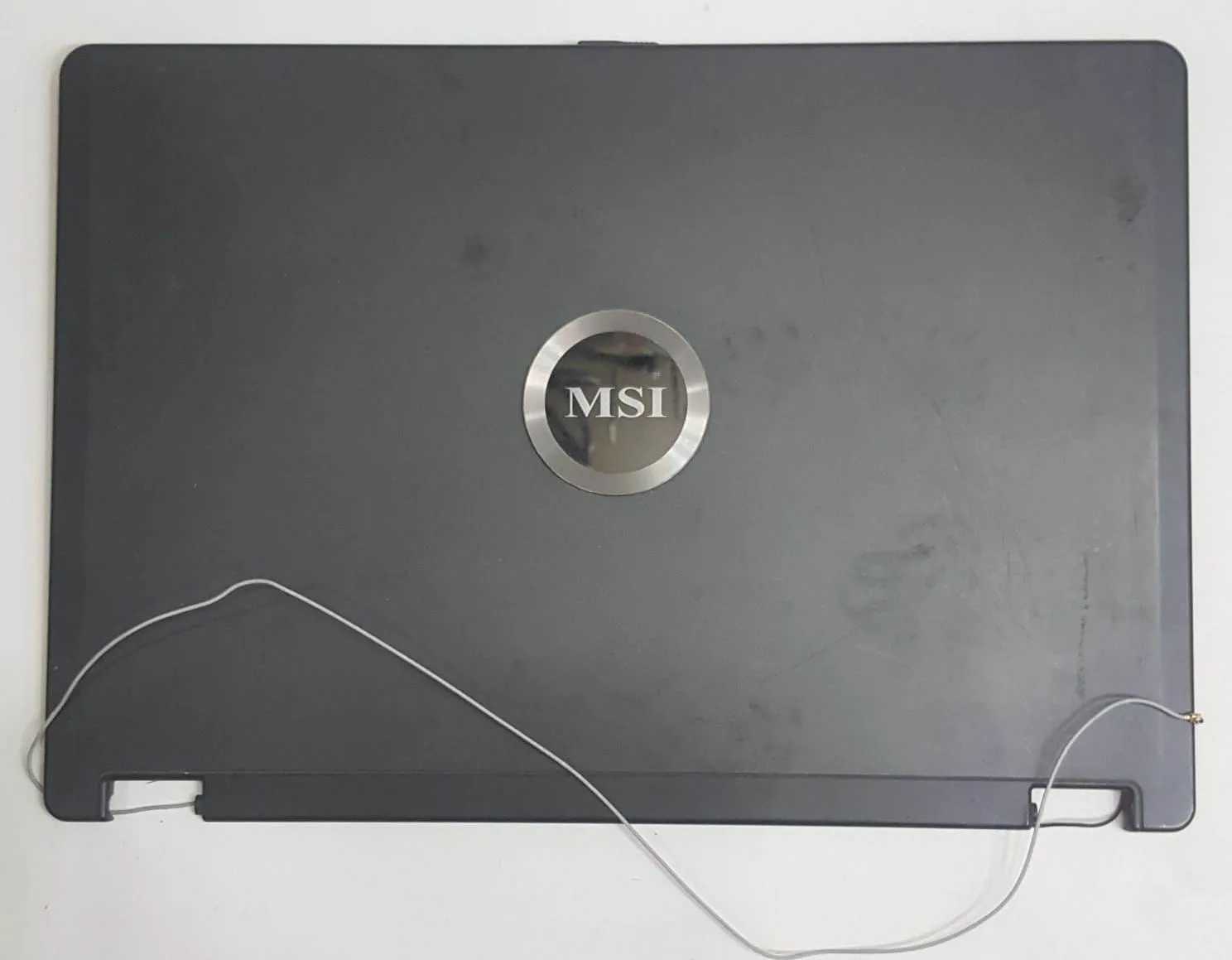 MSI Megabook S420 (MS-1024) MSI S420, S425, S430, S450 ve VR330 serisi için LCD arka kapak (LCD Back Cover)