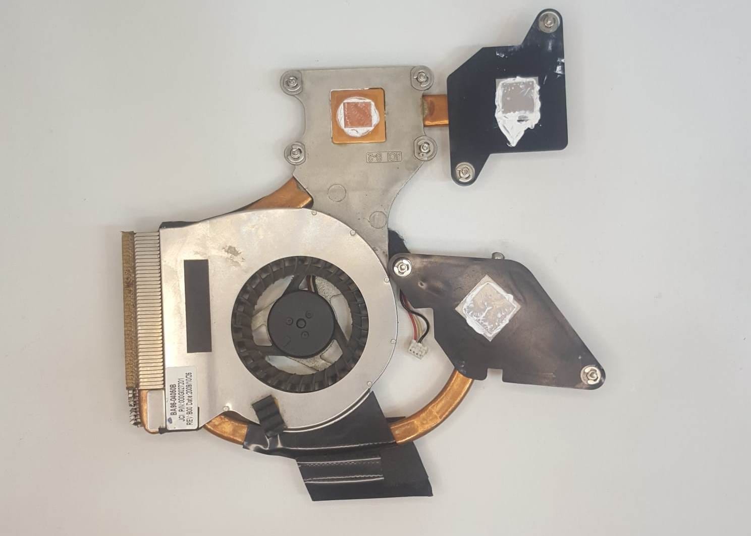 Samsung NP-R522 R518, R520, R525 ve R620 R522 işlemci fanı ve bakır soğutucu blok (heatsink)