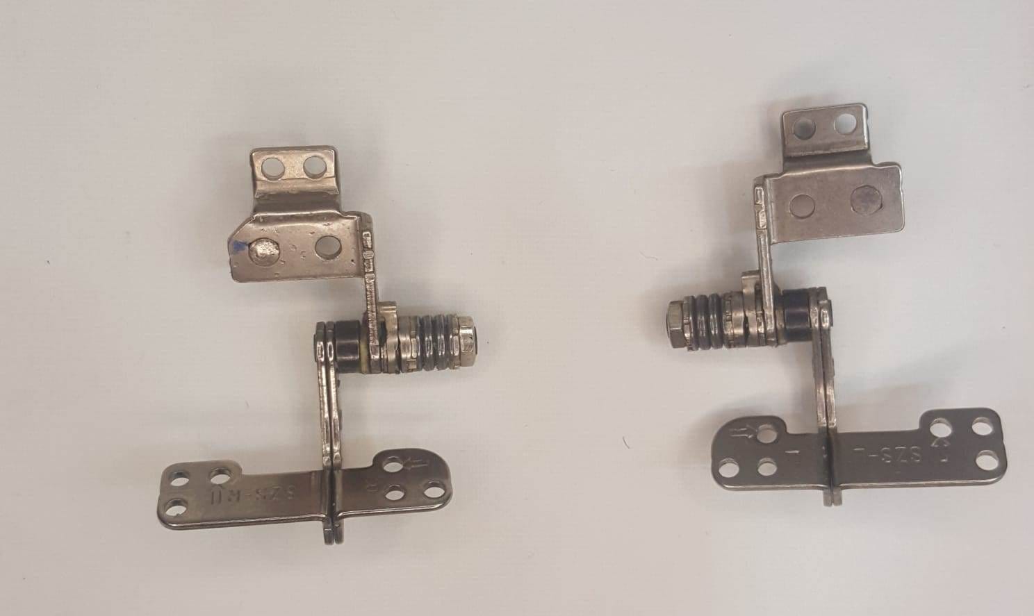 Samsung R518, R520, R522, R525, R540 ve RV510 laptop modeli için menteşe takımı (hinge set)