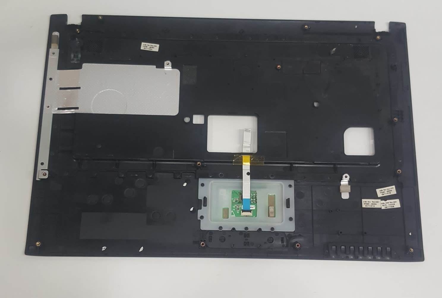 Samsung NP-R522 laptop modeli için üst kasa2 Samsung NP-R522 laptop modeli için üst kasa2