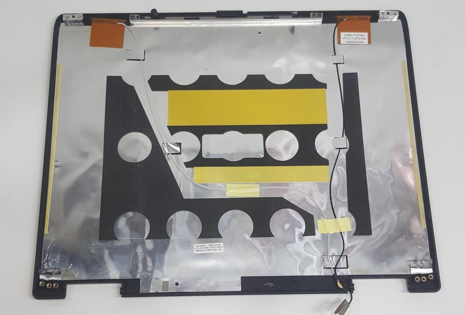 Toshiba Satellite L10 L10-102 L20 L20-101 Lcd back cover ekran kasası2