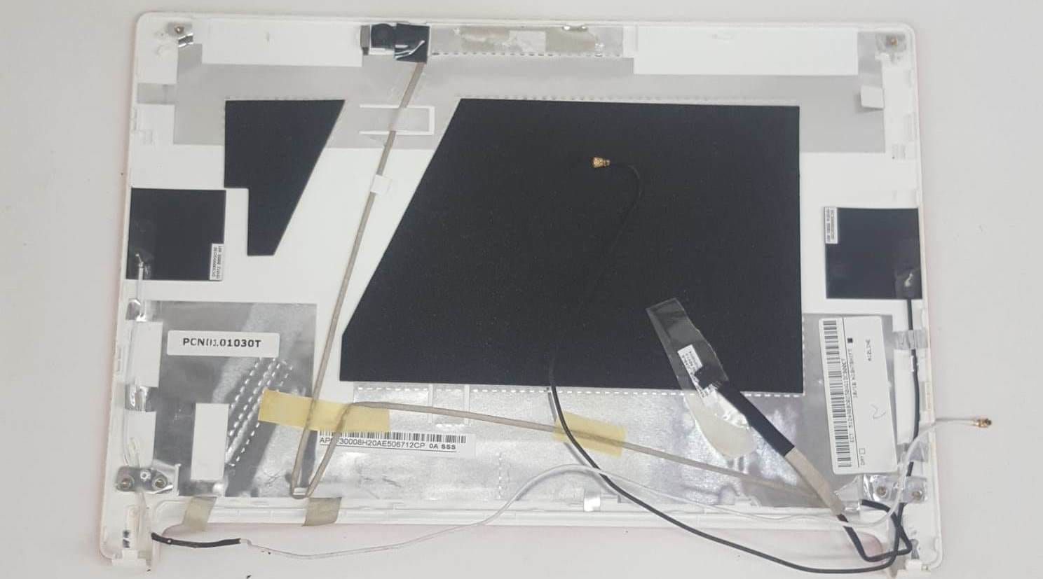 ACER Aspire One Series (Pav70 / D260 / D255) netbook modellerinin LCD Arka Kapağı (Top Cover / LCD Back Cover / Ekran Çıtası Arkası)