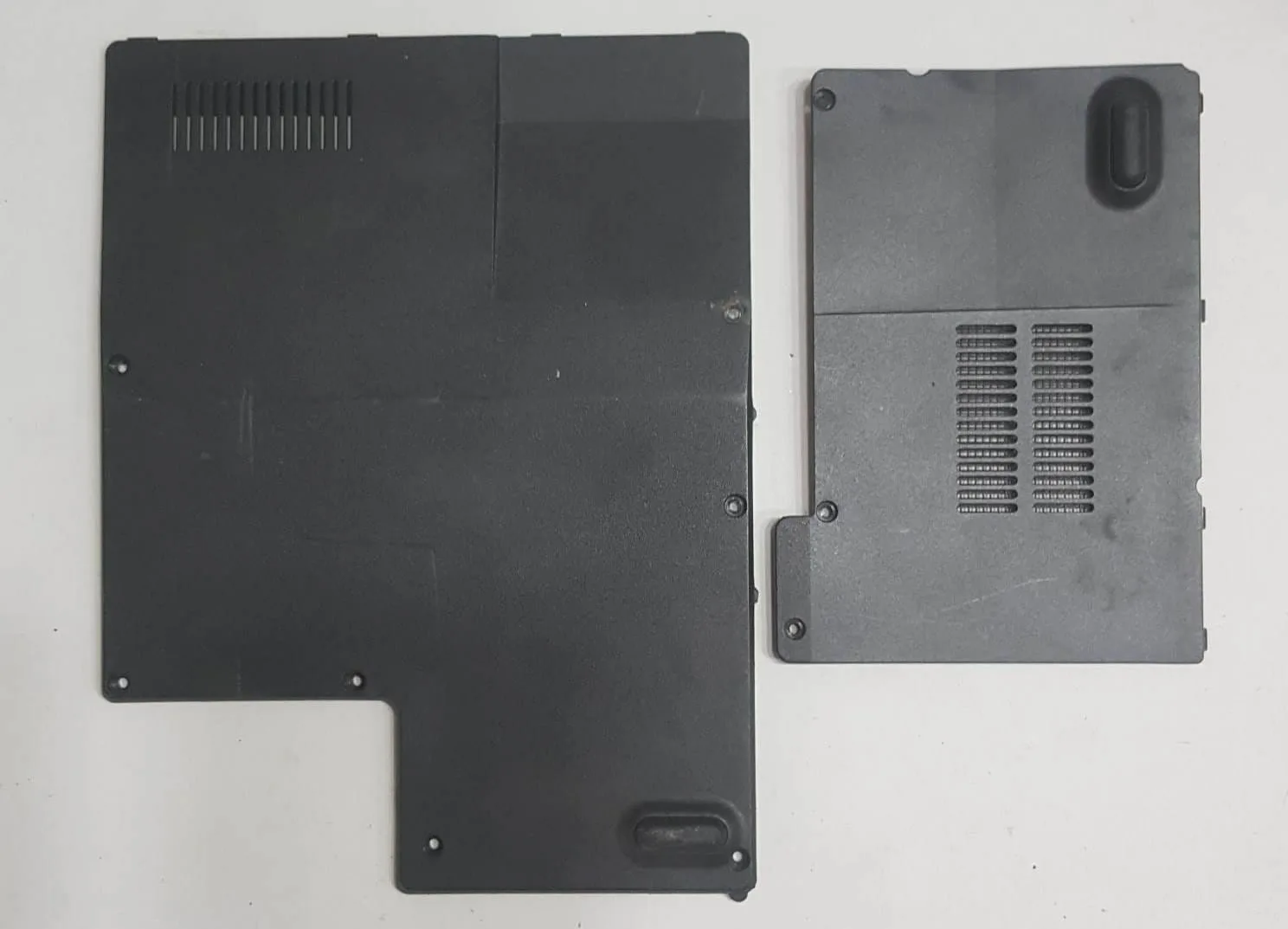 Beko BNB 578N (BNB578N) HDD ve RAM Servis Kapağı
