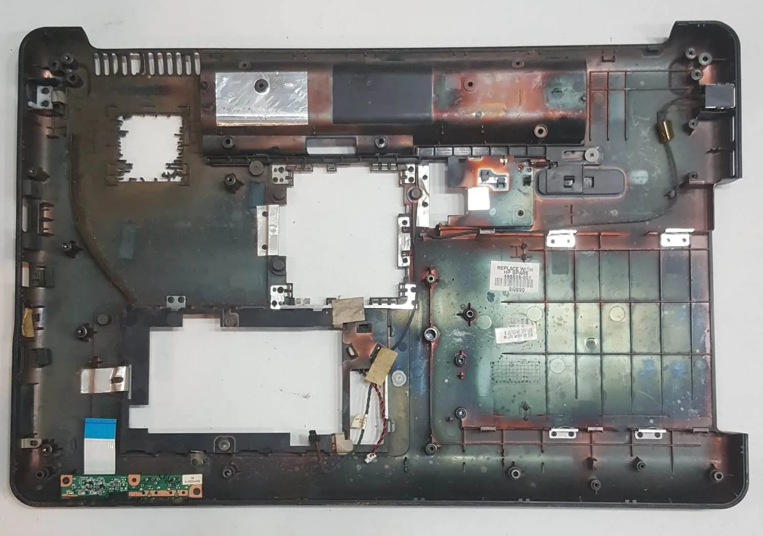 HP Compaq Presario CQ60 G60 Laptop Alt Kasa Base Cover - Kusurlu/Revizyonluk