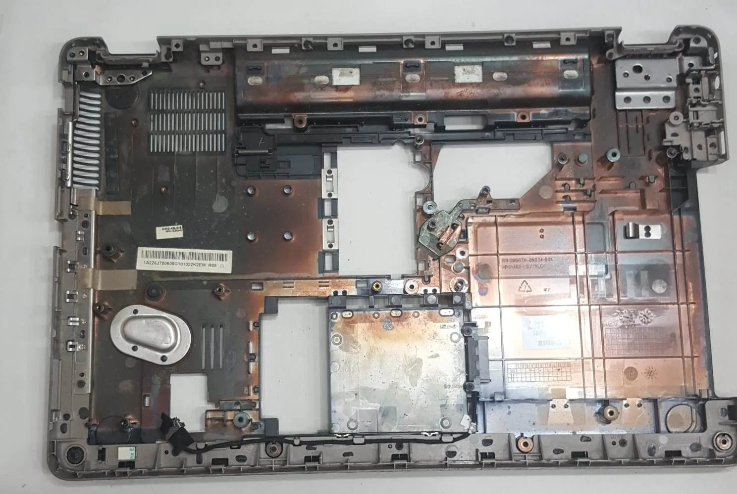 HP G62 G62-B16ST G62-B10ST G62-B02ET Alt Kasa (Taban Kasası / Base Cover)