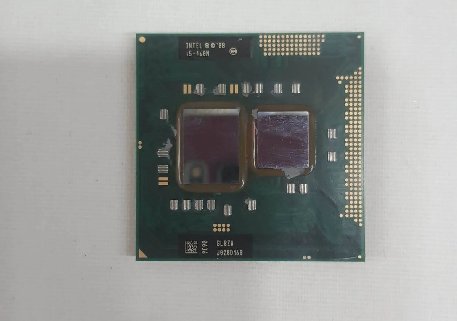 Intel Core i5-460M Laptop İşlemci (2.53 GHz, 3M Cache, SLBZW) PGA988 / Socket G1