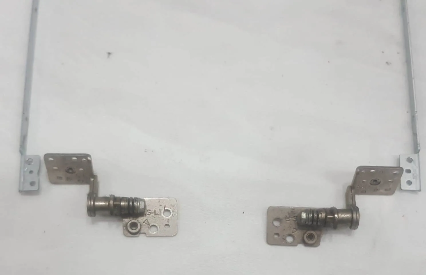 Sony Vaio VGN-FW, PCG-3F4L ve PCG-3J1M Uyumlu Laptop Menteşe Takımı (Sağ / Sol)