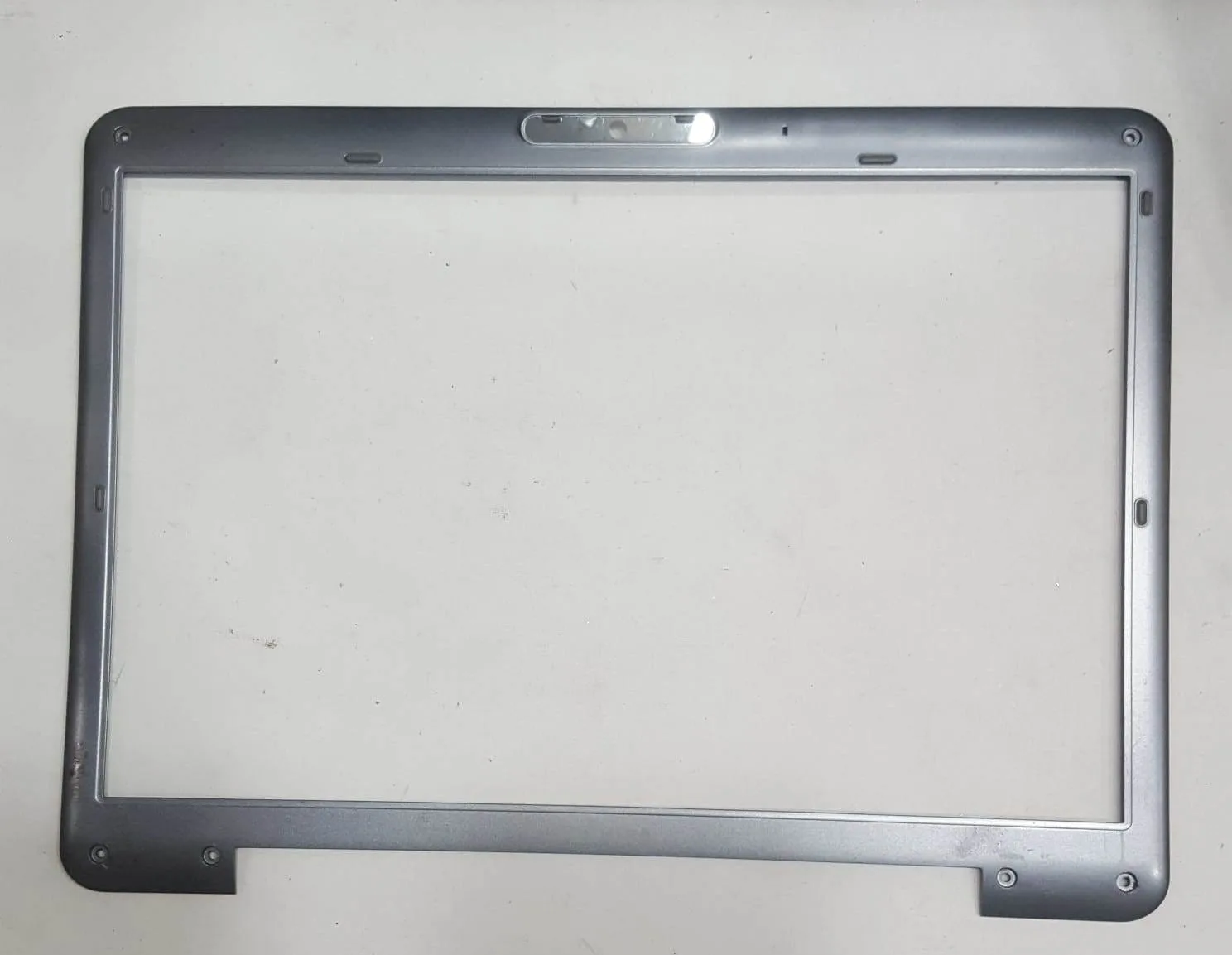 Toshiba Satellite A300 A300D A305 A305D LCD Ön Çerçeve Bezel (B Kasası)