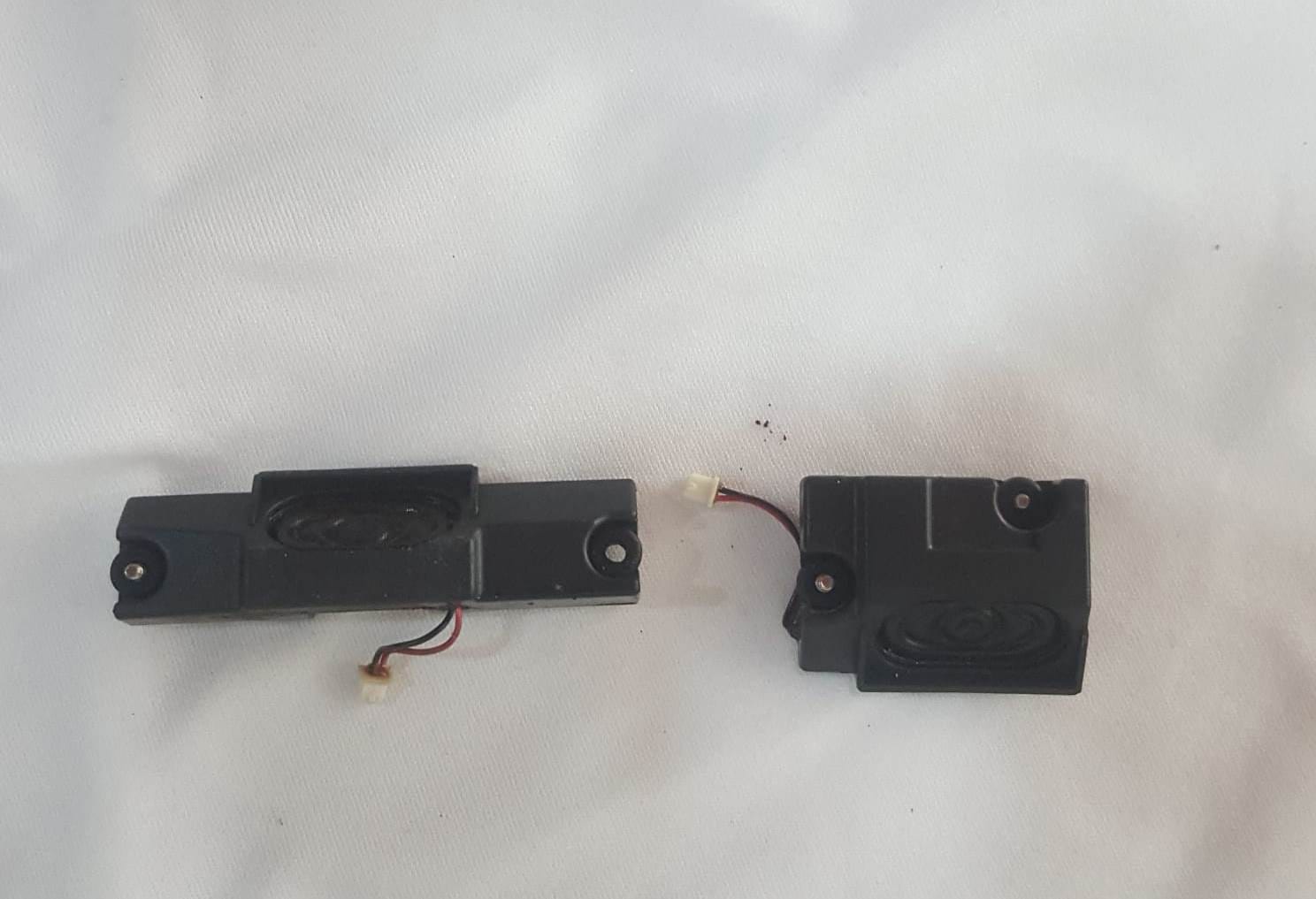 Exper E5128, Exper E5100 Series, Exper E5120, Clevo E5100, Clevo E5105, Clevo E5128 Laptop Dahili Hoparlör Speaker Seti