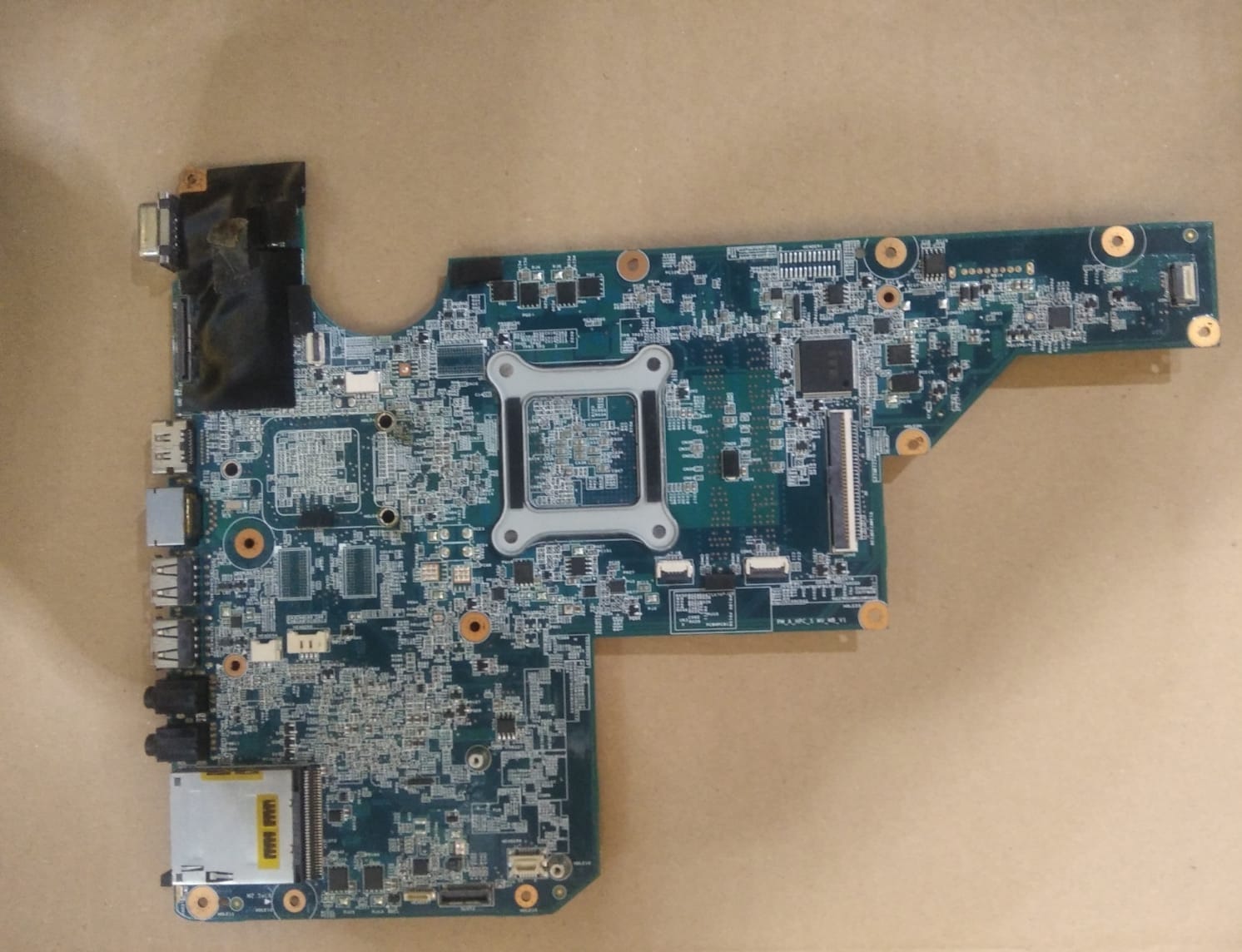 HP Pavilion G62 G72 HM55 DDR3 Arızalı Anakart - Görsel 2