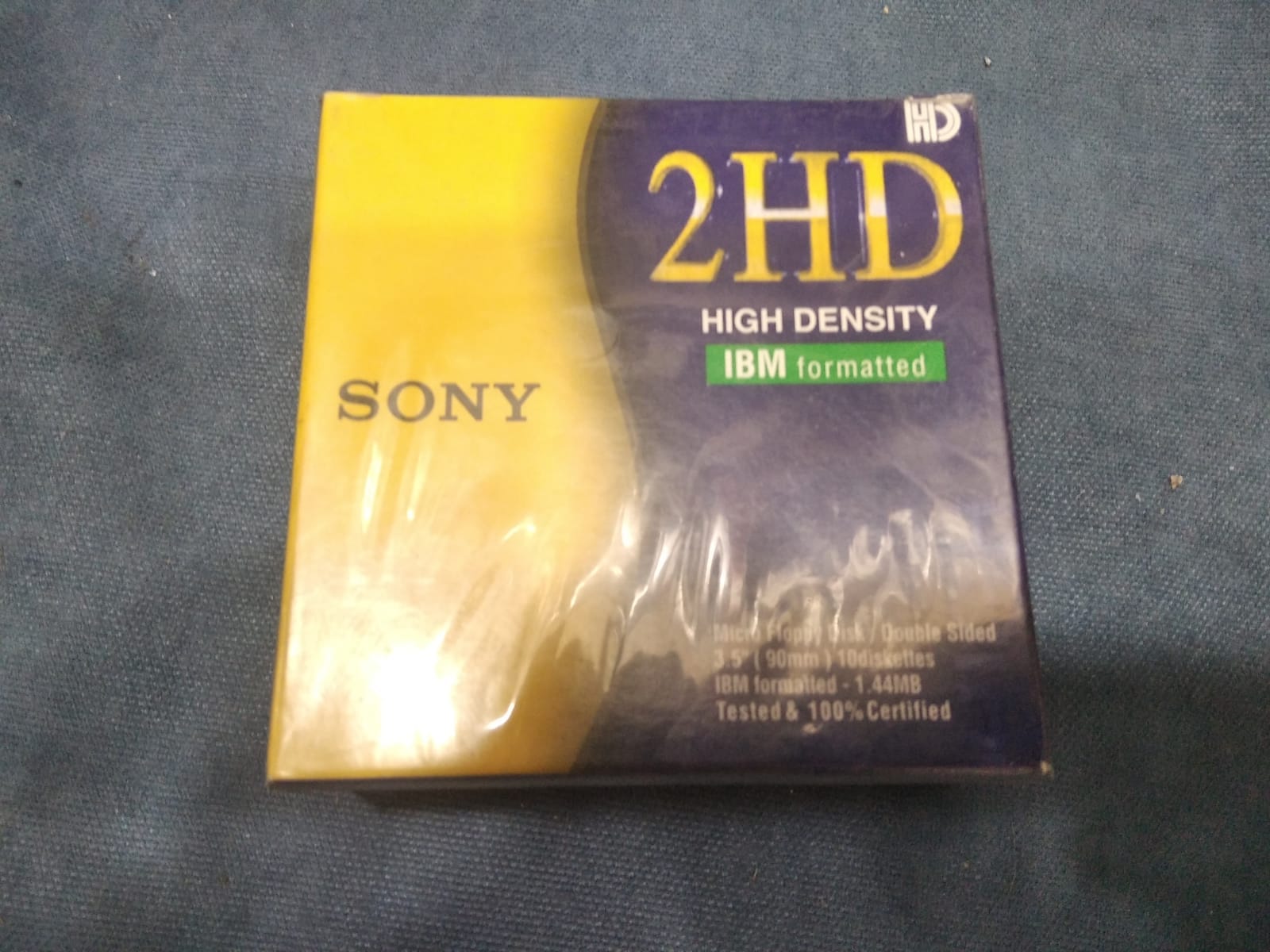 Sony 3.5 Inç 2HD Floppy Disk 1.44 MB – 10’lu Paket Kutulu Disket Seti