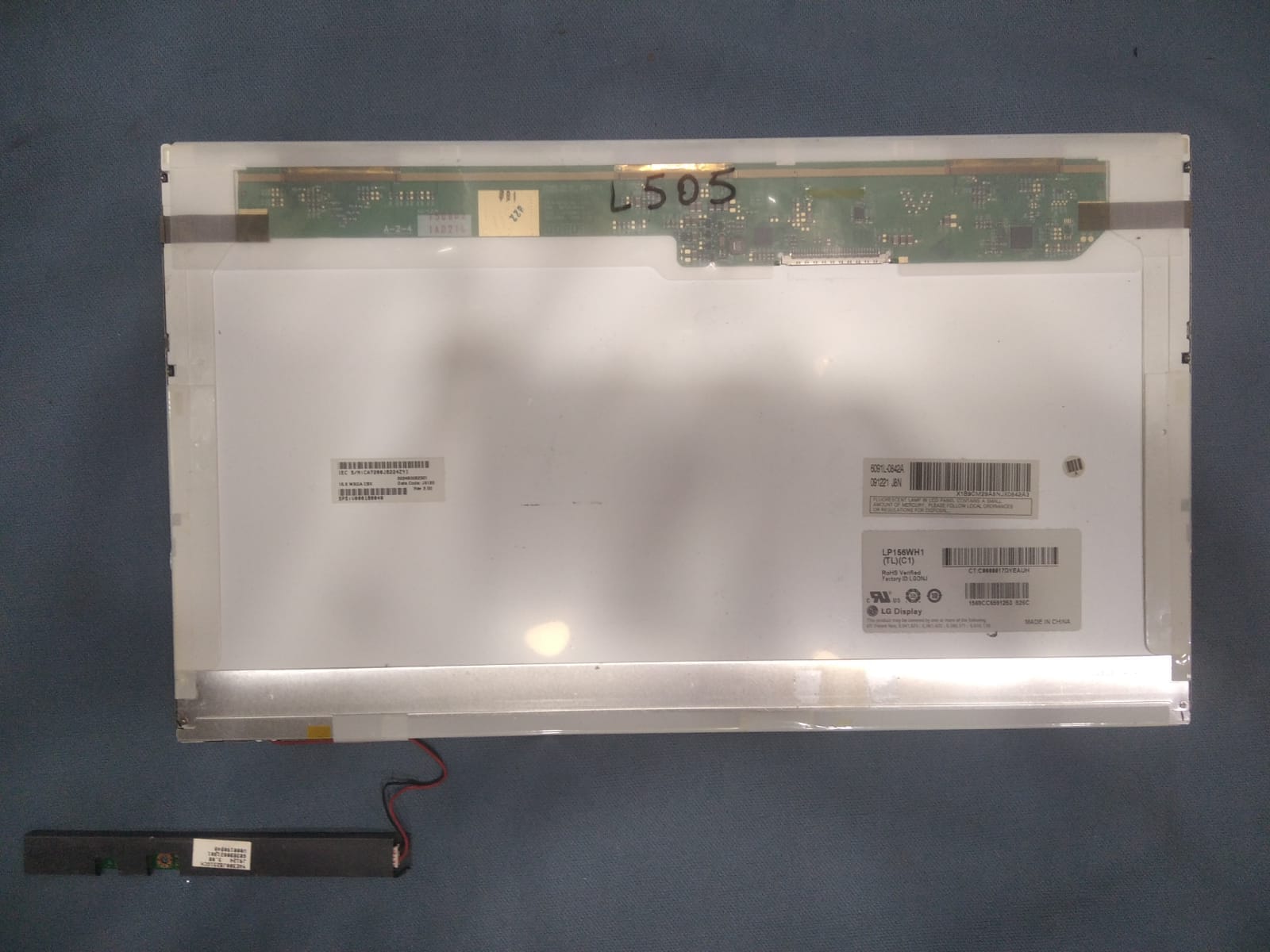Toshiba Satellite L505 Uyumlu 15.6 İnç Floresanlı Laptop Ekranı